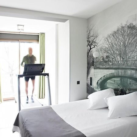 Hospedium Hostal Un Punto Chic 우에스카 객실 사진